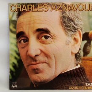 Vinitrola - Chile | Charles Aznavour: "Dios" Canta En Españo, Charles Aznavour, venta vinilos de Charles Aznavour, Canción popular español, balada en español, Chançon francesa, vinilos Europop, discos de vinilo Chançon francesa, Tienda de vinilos online, venta vinilos Santiago