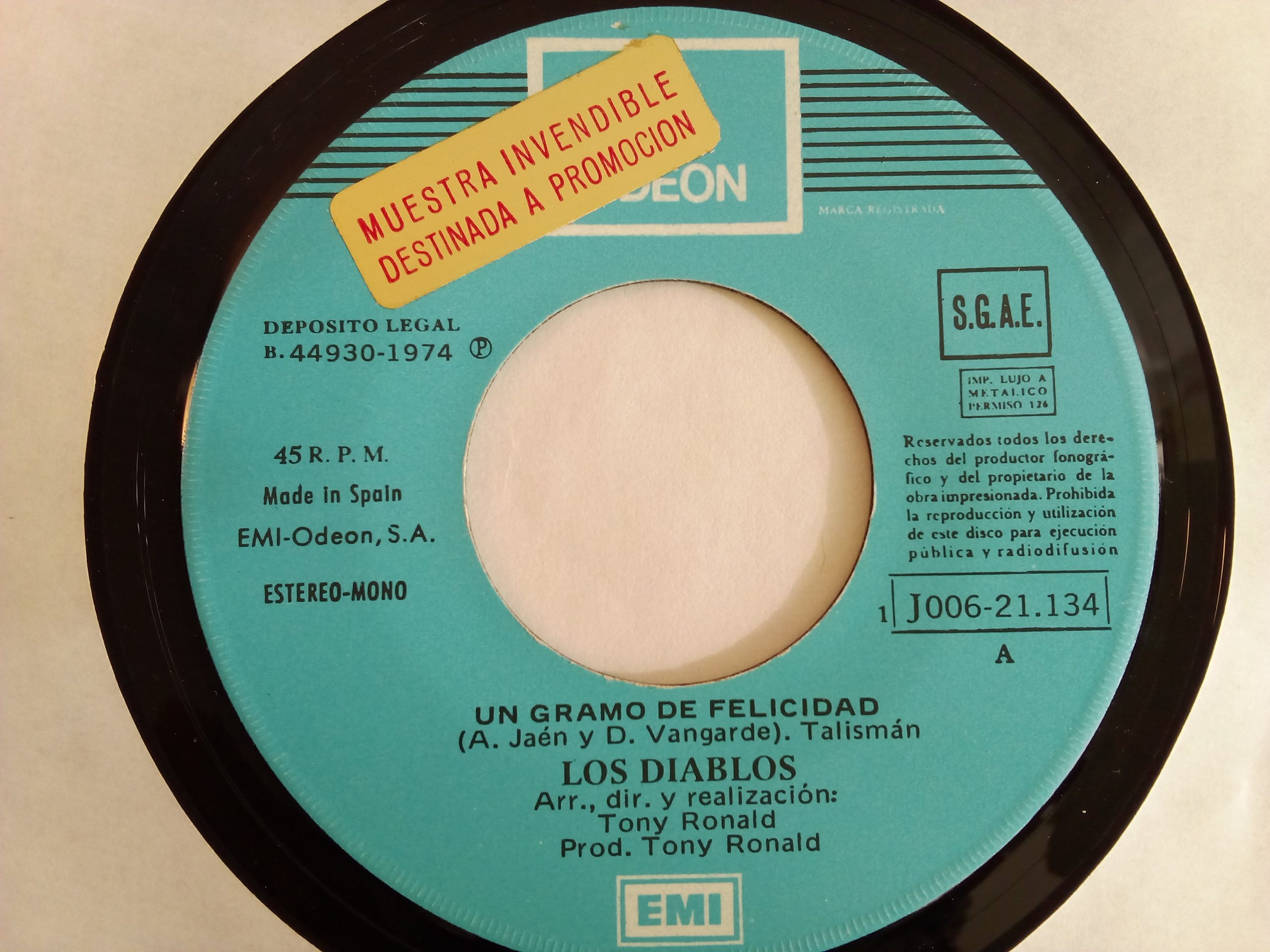 Vinilos Baratos ## Los Diablos: Un Gramo De Felicidad, Los Diablos, vinilos de Los Diablos, Pop español, venta vinilos en Providencia, vinilos de Pop Chile, vinilos baratos