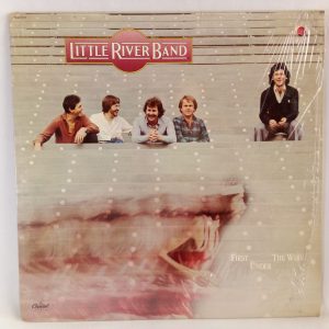 Little River Band: First Under The Wire, Little River Band, vinilos de Little River Band, AOR, Soft Rock, venta vinilos de Rock Chile, vinilos de rock baratos, Vinilos discos baratos
